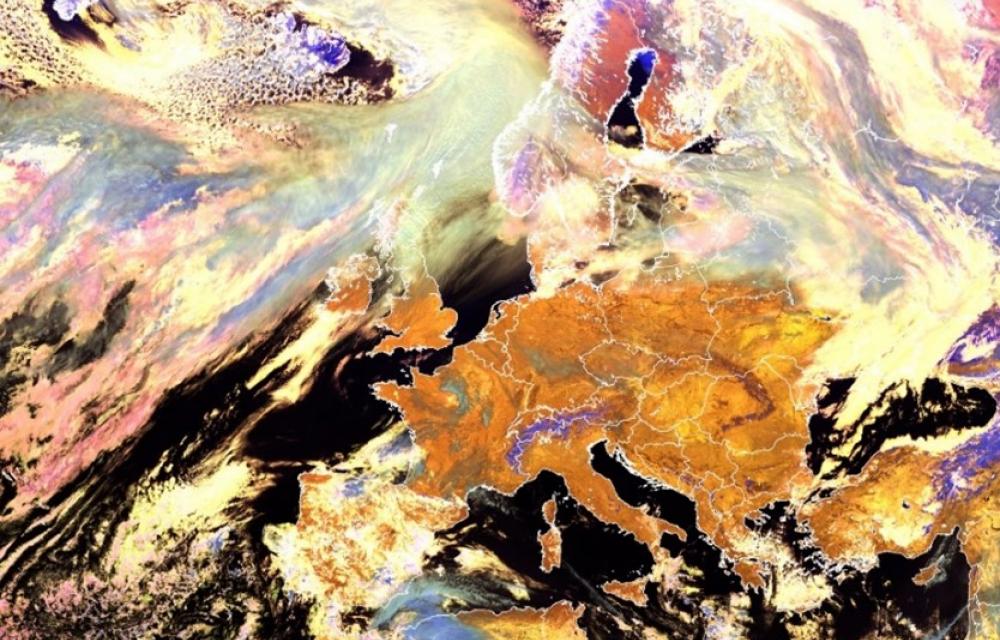 satelliitfoto maast