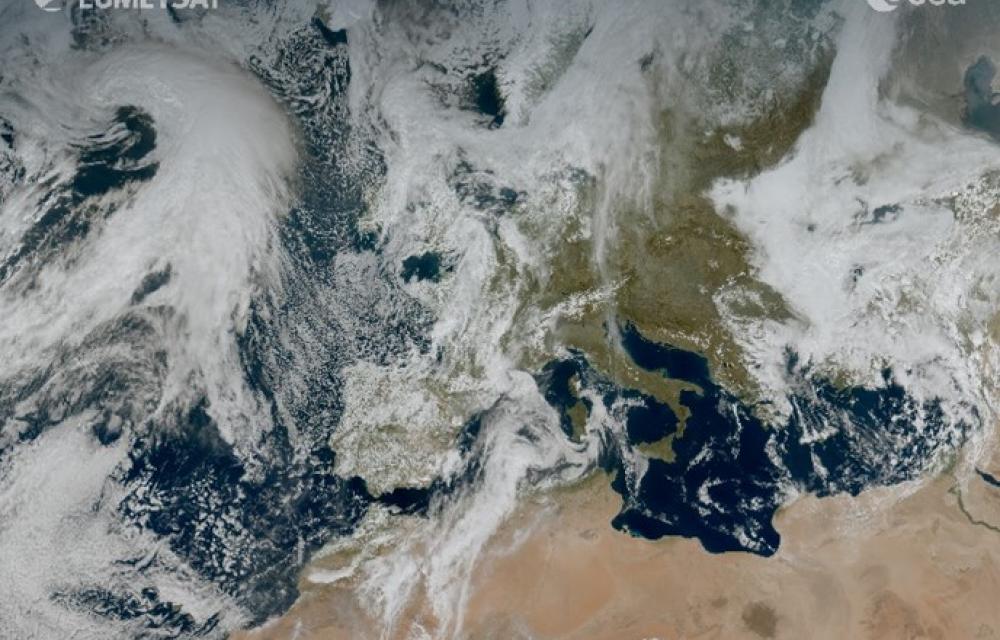 satelliitfoto maast
